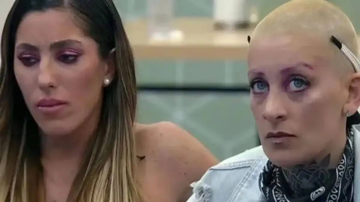 Escándalo entre Furia y Catalina: acusaciones por la leucemia, insultos y una guerra total en redes
