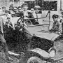 Recuerdos fotográficos: 1920. El perro “Chop” inauguró el avión “El Halcón Tucumano”