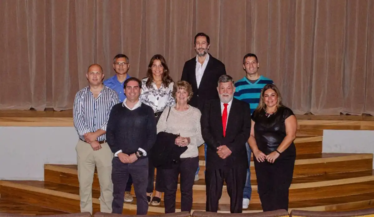 Directivos y empresarios de la UIT.