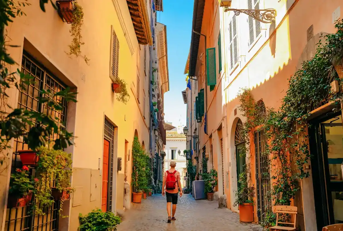 VIVIR UNA TEMPORADA EN ITALIA. Los programas duran entre una semana y tres meses y están dirigidos a mayores de edad con interés en proyectos sociales, culturales y ambientales. / PEXELS