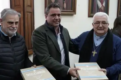 Catalán visitó al arzobispo Sánchez y hablaron sobre la actualidad de la provincia
