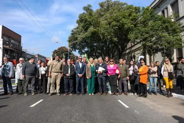 Rossana Chahla inauguró la repavimentación integral de avenida Mitre y anunció nuevas obras viales