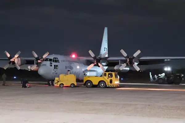 El Gobierno enviará un avión Hércules a Bolivia ante la crisis por protestas y desabastecimiento