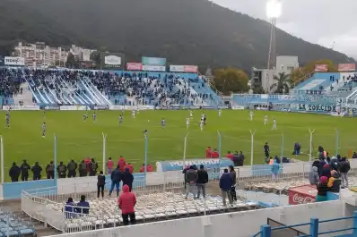 EN VIVO: San Martín empata 0 a 0 con Gimnasia y Tiro de Salta