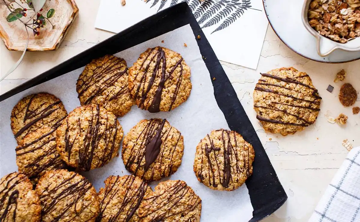 Con proteínas y fibra: cinco cookies saludables recomendadas por una nutricionista