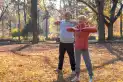 Este sencillo ejercicio de dos minutos puede reducir el riesgo de caídas y mejorar el equilibrio