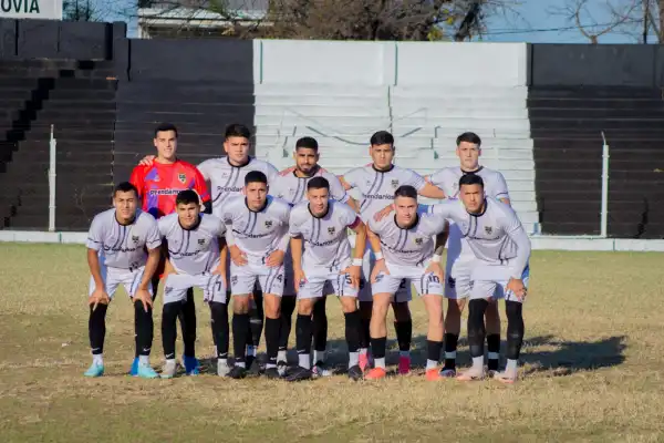 Central Norte dejó sin invicto a Famaillá y Sportivo Guzmán es puntero