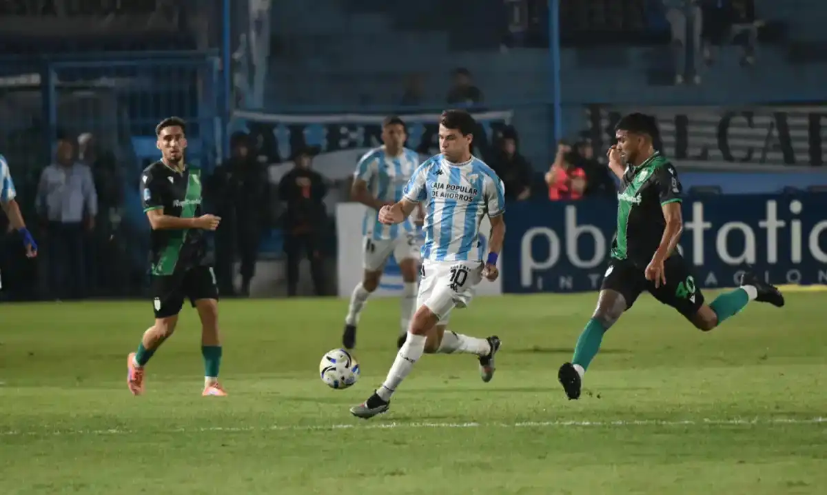 Franco Nicola, volante de Atlético Tucumán.