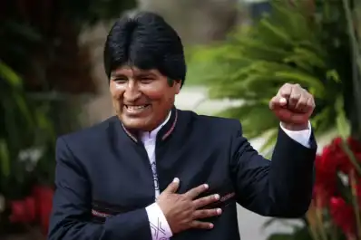 Evo Morales pidió una sucesión constitucional para poner fin a la crisis en Bolivia