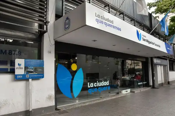 Denuncian a cinco funcionarios del gabinete de Rossana Chahla por contrataciones “irregulares”