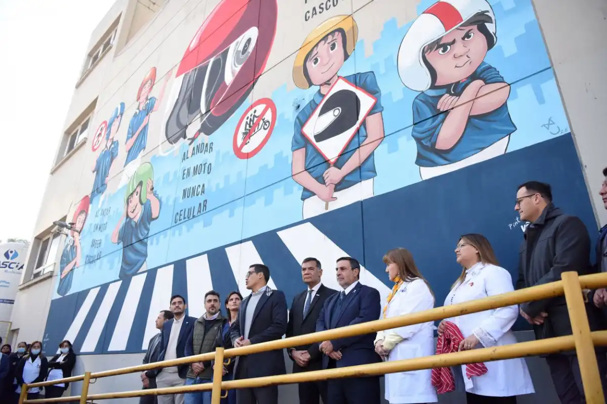 ALERTA. El ministro de Salud, Luis Medina Ruiz, dijo que están aumentando los casos de niños accidentados. 