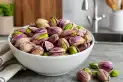 Pistachos con piel violeta: el detalle natural que puede proteger el corazón, mejorar la memoria y ayudar a prevenir enfermedades