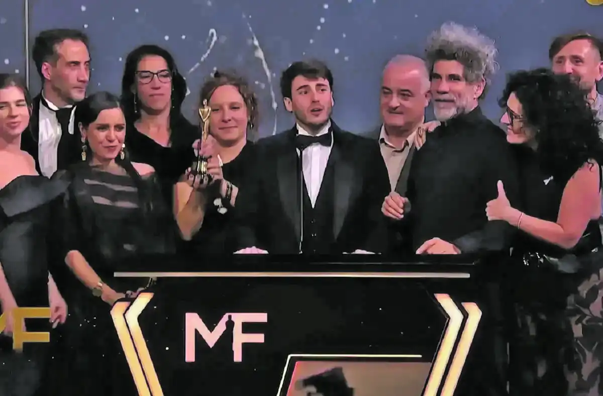 ENTRE ARTISTAS. Javier Noguera, en la entrega de los Martín Fierro.