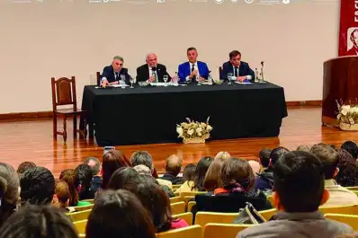 Simposio internacional sobre los Juicios de Núremberg: “Conmemorar el pasado forma una identidad”