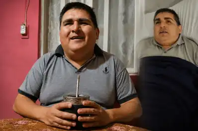 La lucha de Lorenzo Alderete, el artista callejero que hoy enfrenta una enfermedad agresiva