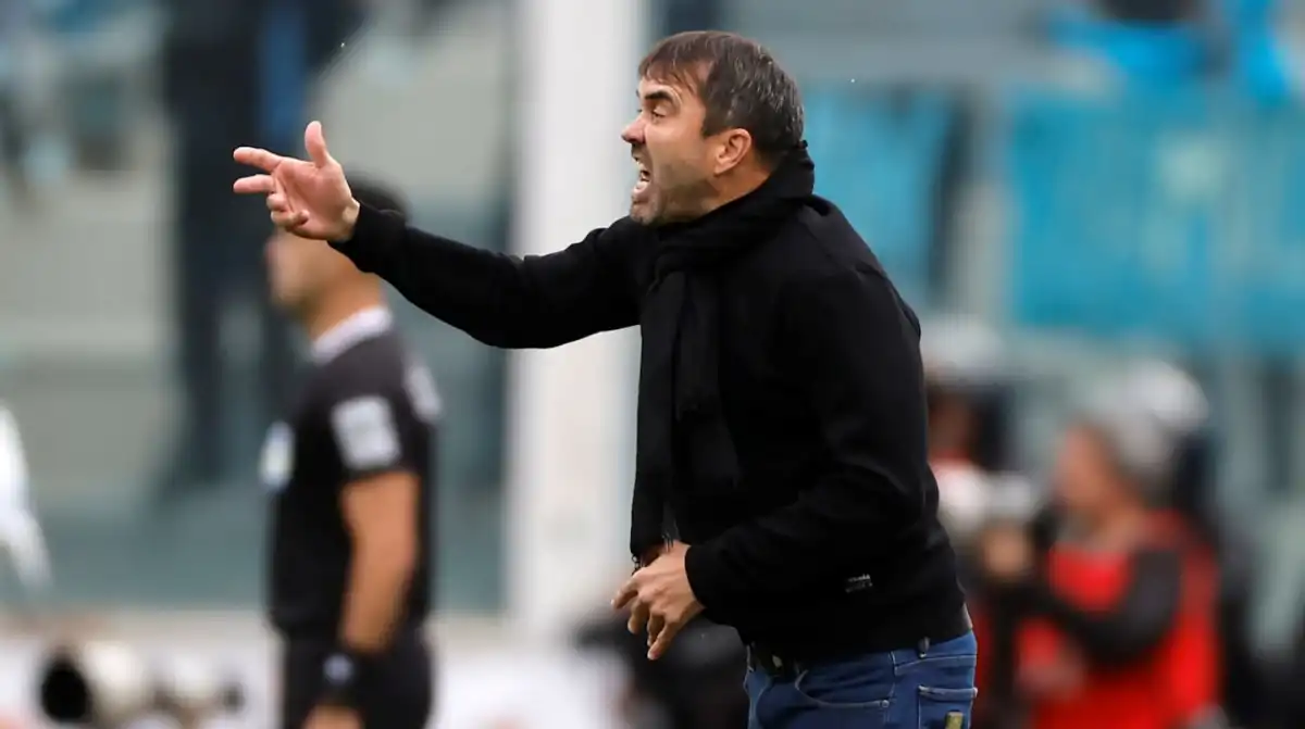 La polémica decisión de Eduardo Coudet tras perder la final del torneo Apertura con Belgrano