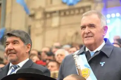 Chocolate patrio, izamiento y Tedeum: los actos por el 25 de Mayo en Tucumán