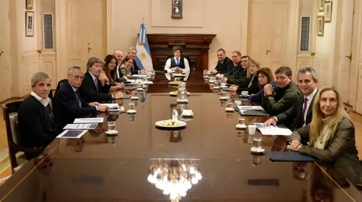 Reunión en Casa Rosada. TN