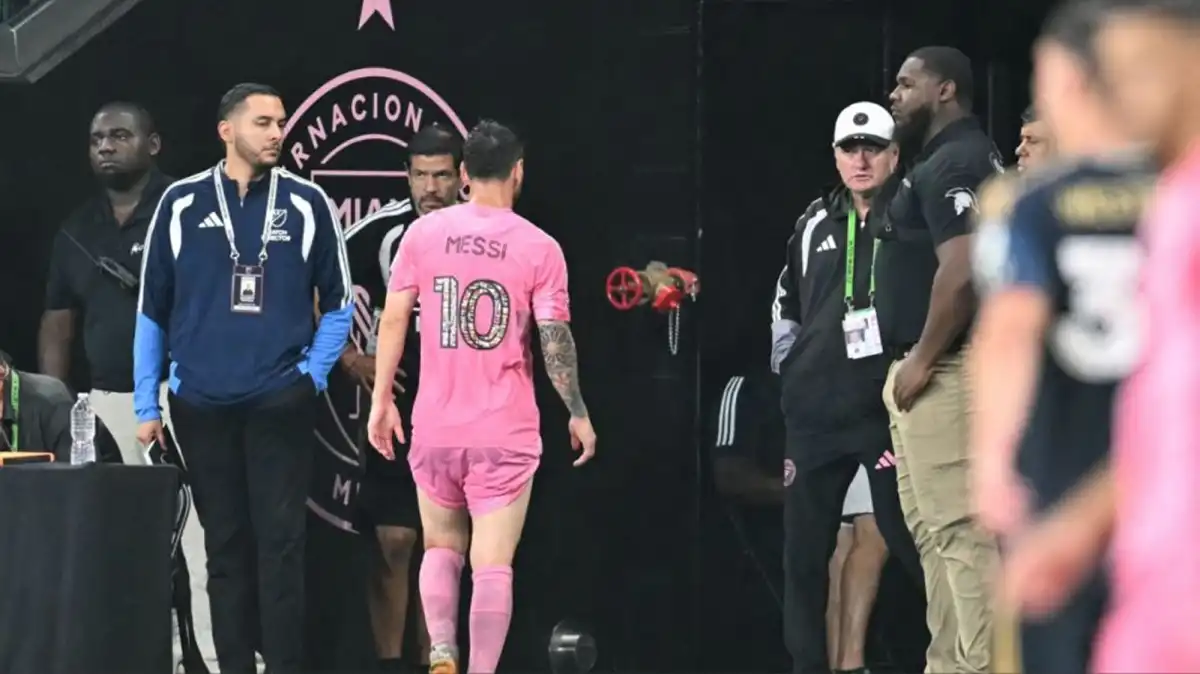DIFÍCIL. Messi había salido lesionado este domingo en el duelo contra Philadelphia Unión y había encendido las alarmas.
