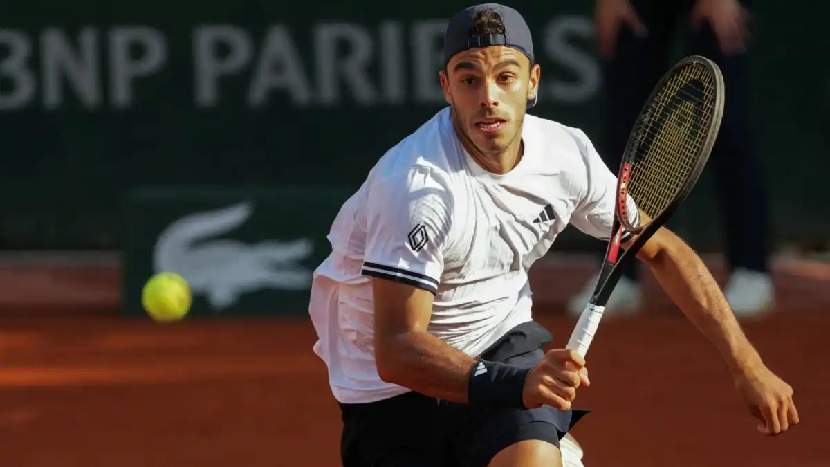 Lunes perfecto en París: Navone, Ugo Carabelli y Cerúndolo avanzaron a la segunda ronda de Roland Garros