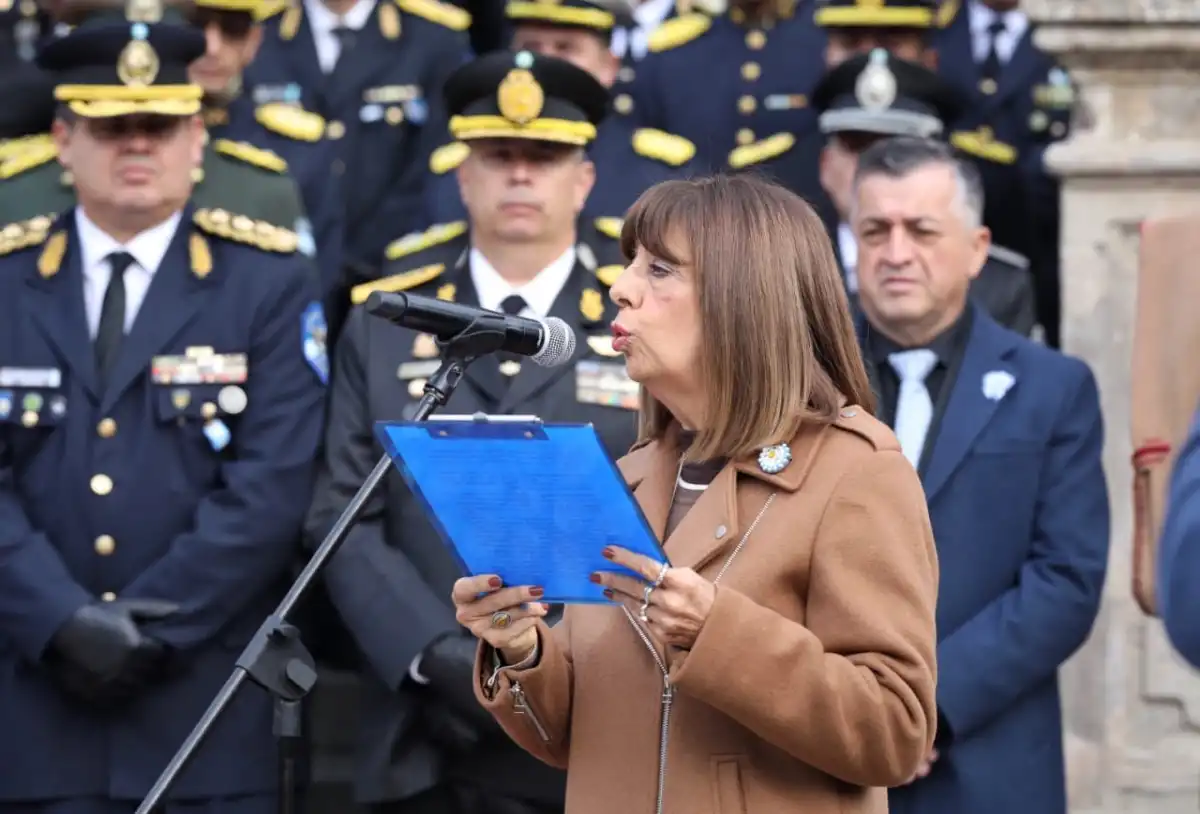 DÍA PATRIO. La ministra Montaldo dio un discurso por el 25 de Mayo. FOTO DE ANALÍA JARAMILLO