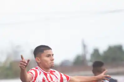 Con gol de Leonel Sir, San Martín alcanzó la punta en la Liga Tucumana