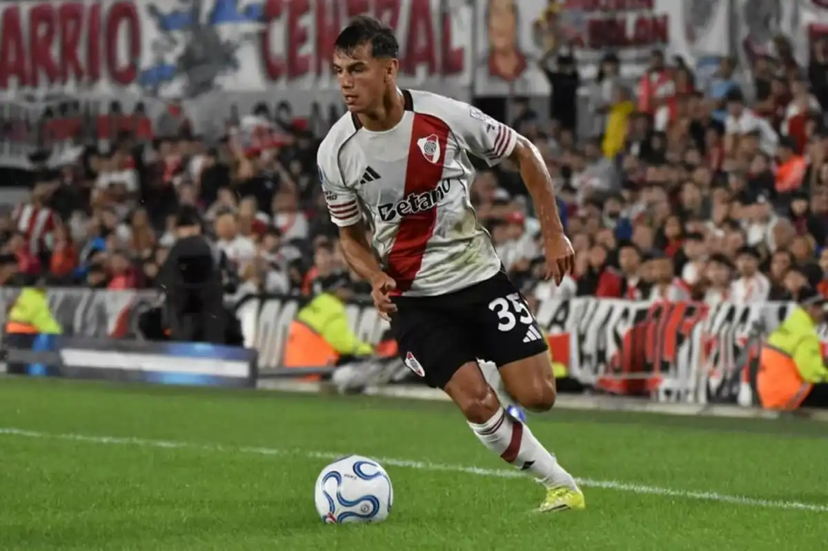 Joaquín Freitas se formó en el ascenso y hoy disfruta de un gran presente en River.