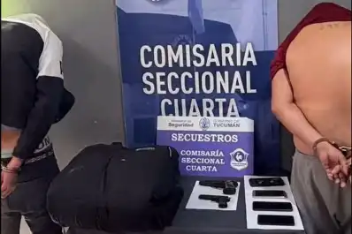 Violento robo en la Capital: dos ladrones gatillaron a un joven en la parada de colectivo