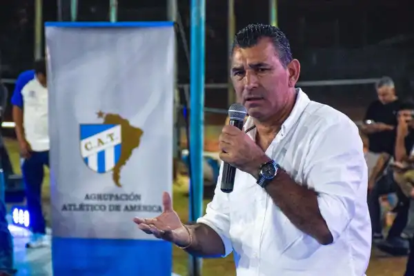 Atlético Tucumán: Leito dio detalles sobre el mercado de pases, el predio de San Andrés y el regreso del Bebe Acosta
