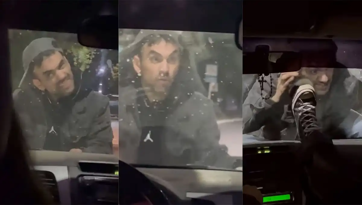 SOBRE EL CAPÓ. El hombre se subió a la camioneta en la que viajaba la víctima para intentar romper el parabrisas.