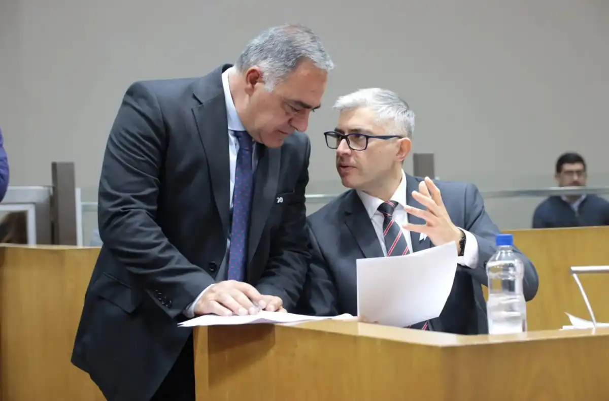La iniciativa apunta eliminar pasos burocráticos y digitalizar las solicitudes para simplificar la habilitación comercial y el control posterior de los locales.