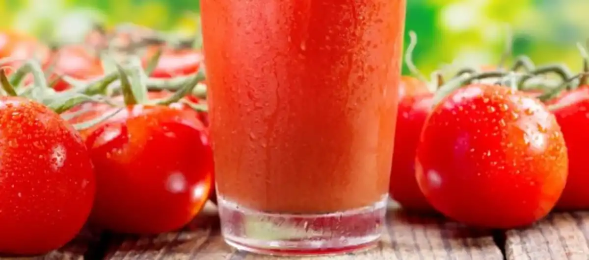 Cómo preparar jugos y salteados con tomate y soja para aprovechar su efecto antiinflamatorio