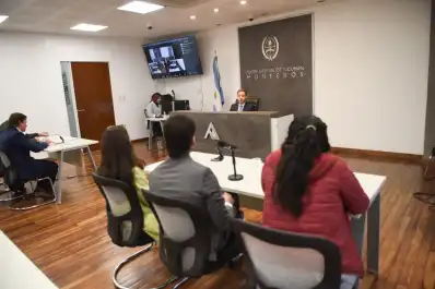 Absolvieron a la joven acusada por la muerte de su bebé