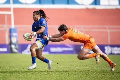Tarucas goleó a Cobras Brasil, quedó a un paso de las semifinales y llegará dependiendo de sí mismo a la última fecha