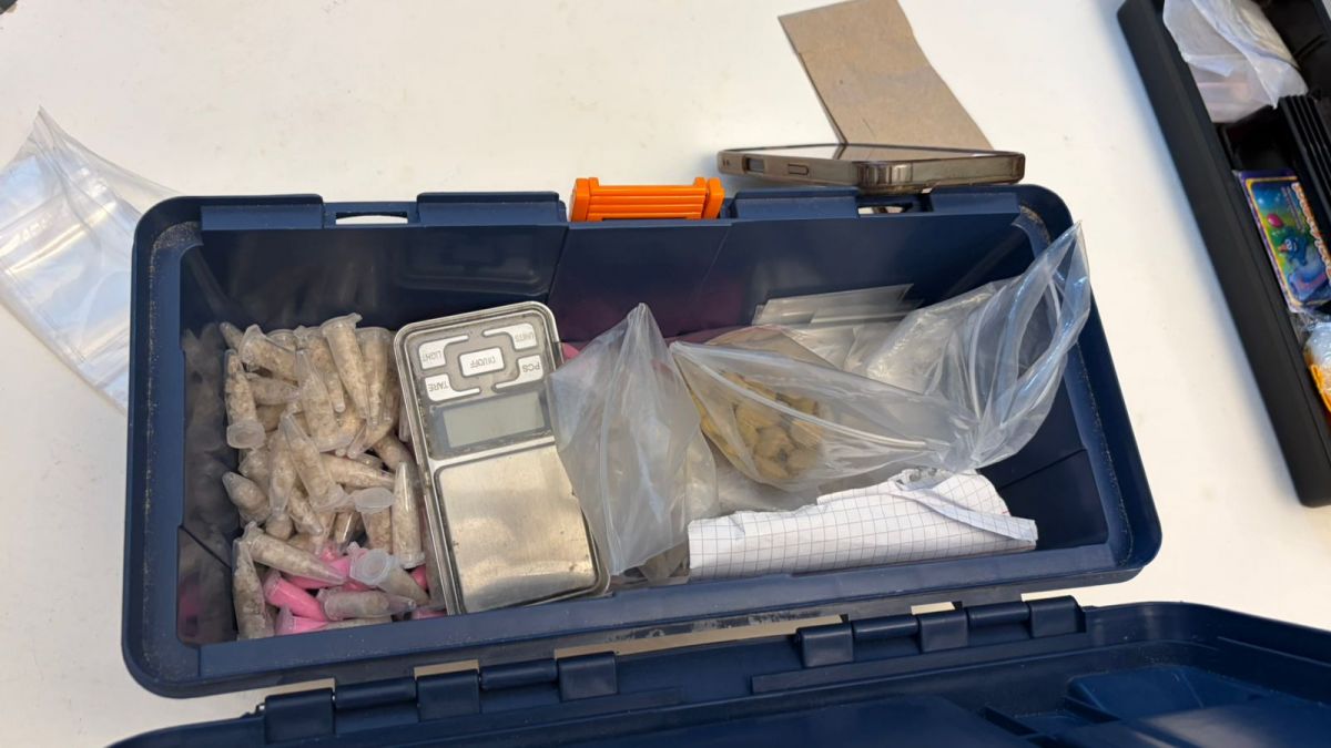 Secuestraron éxtasis, LSD, ketamina y tusi en pleno centro de Tucumán