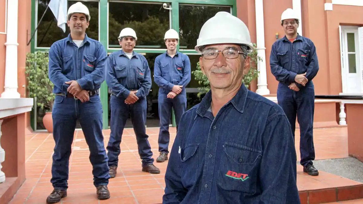 CONVOCATORIA. La pasantía de EDET está dirigida a estudiantes avanzados de Ingeniería Eléctrica o Electrónica de la FACET.
