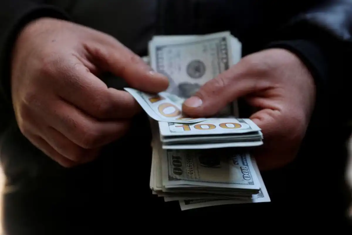 DIVISA ESTADOUNIDENSE. El dólar oficial cerró arriba de los $ 1.400 en la última rueda de mayo.