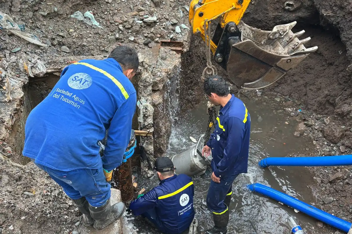 a obra está cargo del gerente de Planificación e Infraestructura, ing. Sergio López; del gerente de Producción, Iván Buczek; y del vicepresidente de SAT, arq. Carlos Gallac, bajo la coordinación del presidente de la empresa, Dr. Marcelo Caponio.