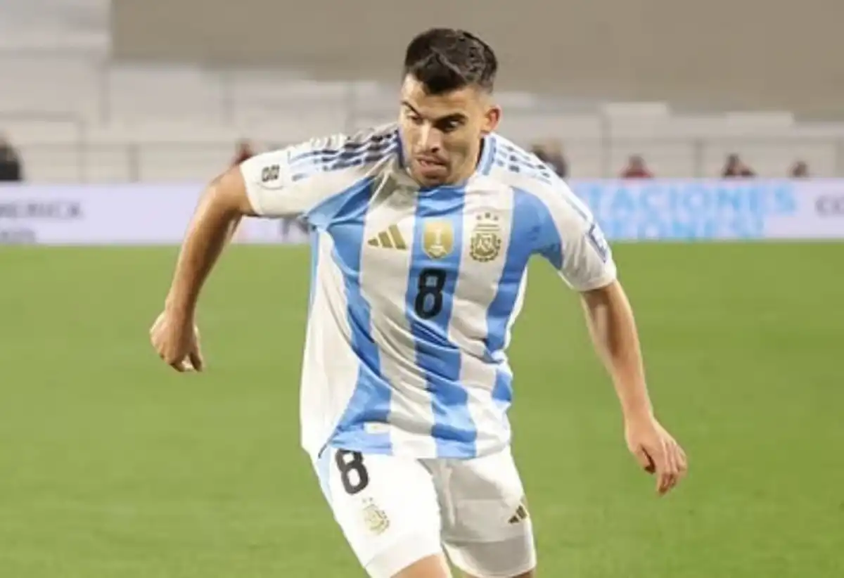 Acuña no fue convocado por Scaloni para la Copa del Mundo.