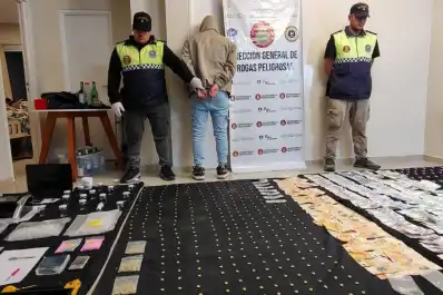 Histórico golpe a la venta de éxtasis y otras drogas sintéticas en Tucumán