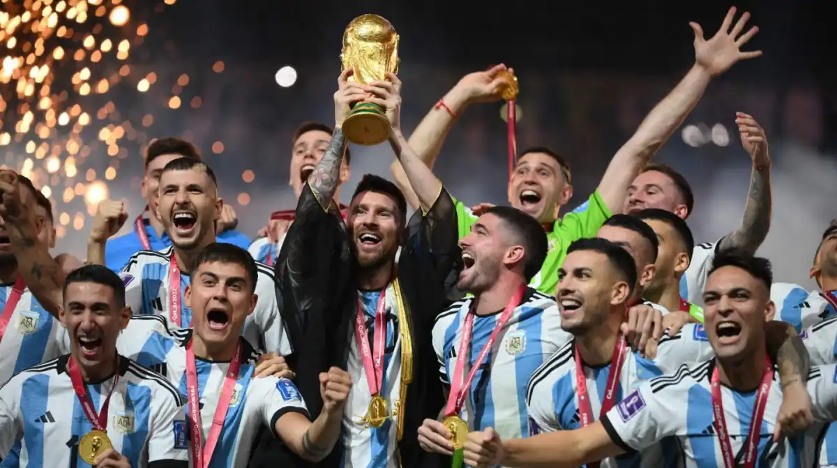 “No podía hablar”: tres figuras de la Selección revelaron qué pasó en el vestuario antes de la final de Qatar