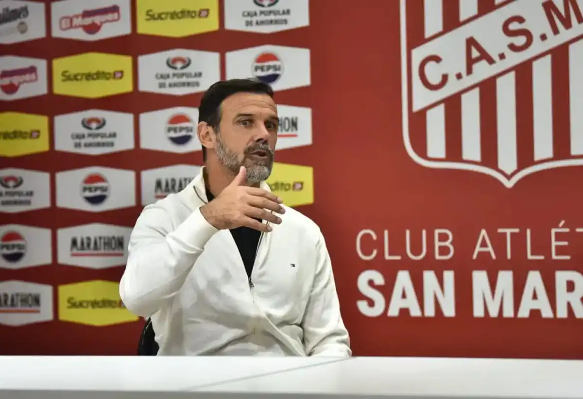 EN LA CUERDA FLOJA. Un sector de la CD de San Martín desea mantener a Andrés Yllana como técnico, aunque reconocen que la continuidad del ciclo depende del resultado contra Quilmes.
