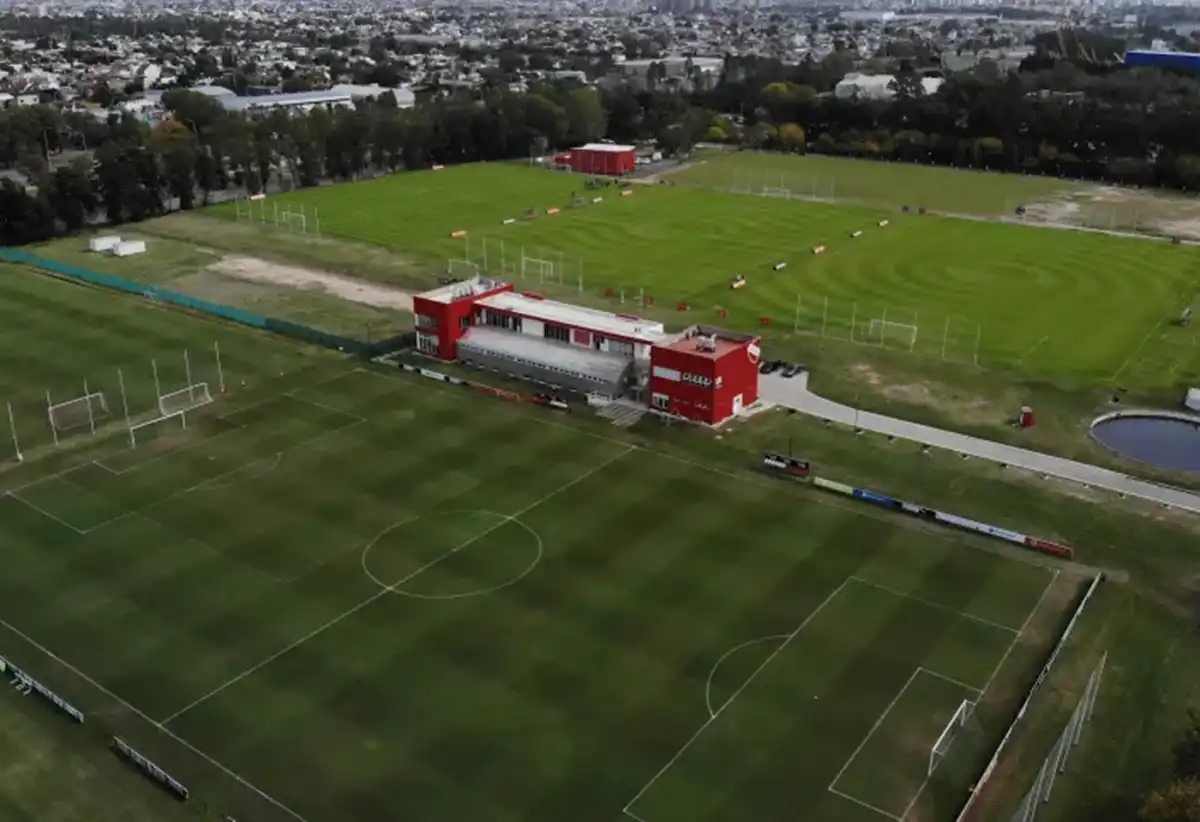 El predio de Independiente en Villa Domínico. 
