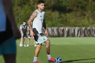 Alivio para Scaloni: Cuti Romero recibió el alta y apunta al debut ante Argelia