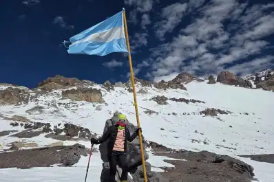 Es tucumana, conquistó el Kilimanjaro y el Aconcagua, y ahora va por otra cumbre histórica en Rusia