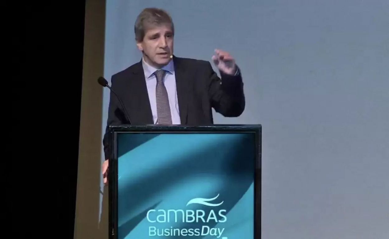DEFENSA DEL PLAN. Caputo insistió con que “lo peor ya pasó”.